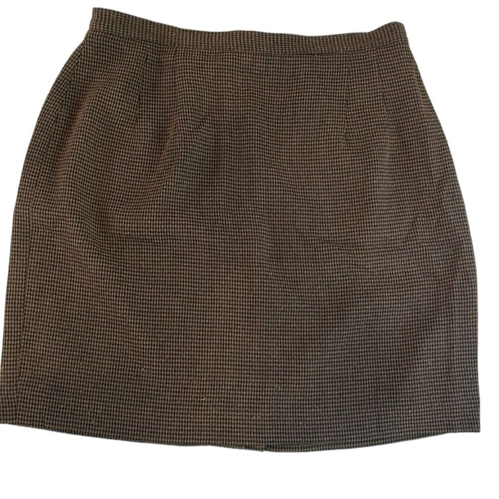 Gianni black and brown tiny houndstooth skirt size 12 fits more like a 10